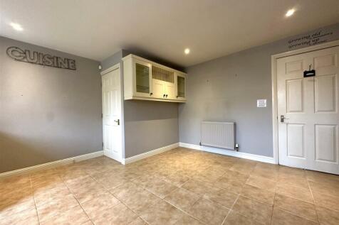Dining Area 734