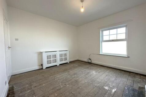 Master Bedroom 600