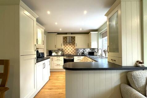 Stylish Modern Kitchen 804