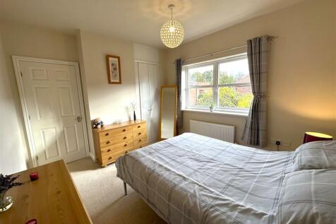 Third Bedroom With Fitted Wardrobes 731