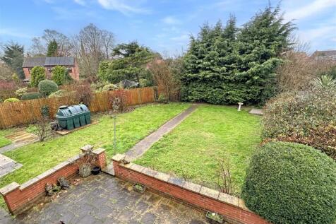 Generous Rear Garden 438