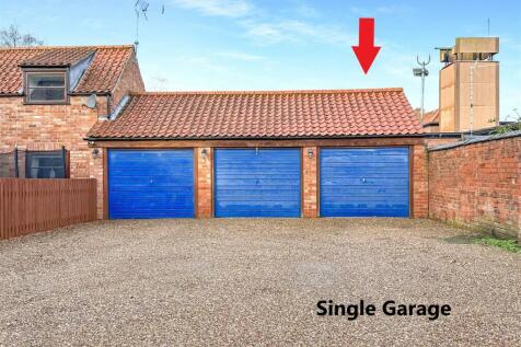 Single Garage 040