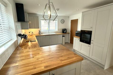 Modern Kitchen 280