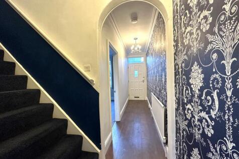 Inviting Entrance Hall 429