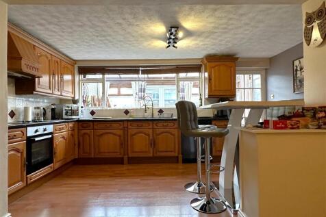 Breakfast Kitchen 727