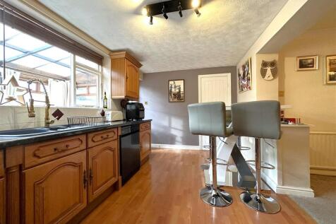 Dining Kitchen 738
