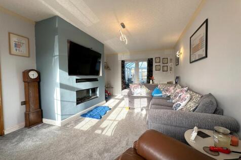 Large Living Room 217