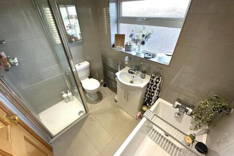 Modern FOUR-PIECE Bathroom 249
