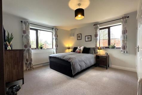 Reception Room/ GF Bedroom 814