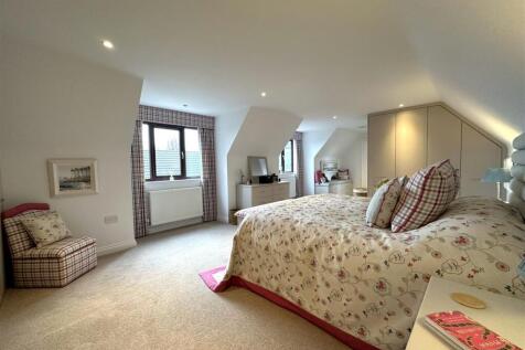 Bedroom One With En-Suite 735
