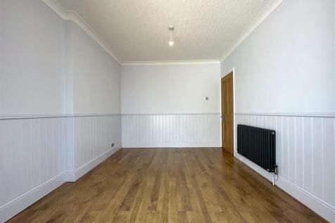 Reception Room 975
