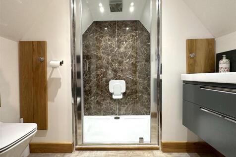 En-Suite Shower Room 464