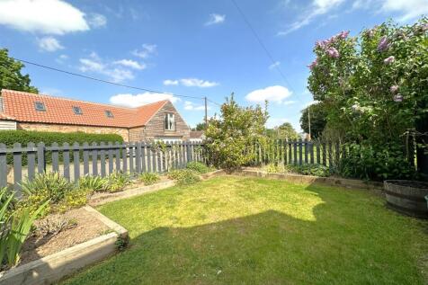 Front Garden 143