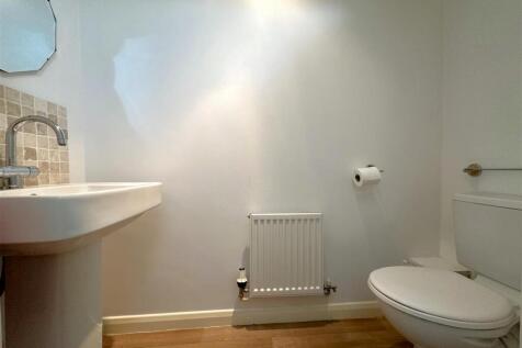 Ground Floor W.C 012