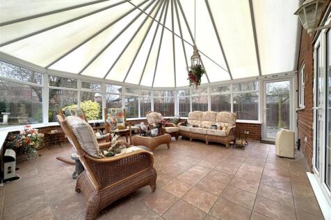Large Conservatory 699