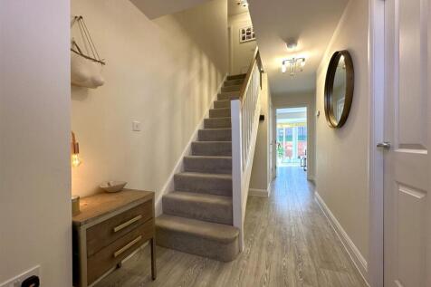 Inviting Entrance Hall 337