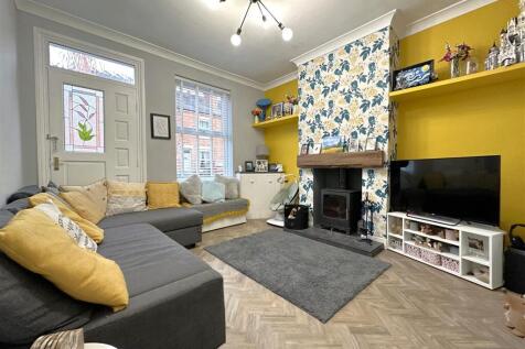 Lounge With Log Burner 415
