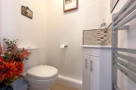 Ground Floor W.C. 329