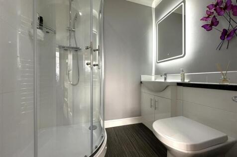 En-Suite Shower Room 299