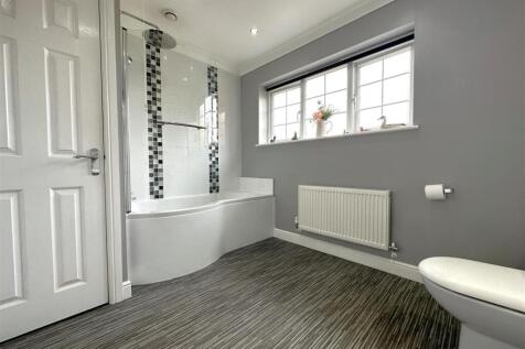 Contemporary Bathroom Aspect Two 347