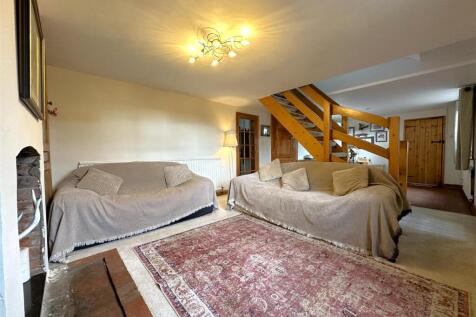 Open-Plan Living Space 974