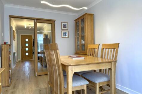 Dining Room 392