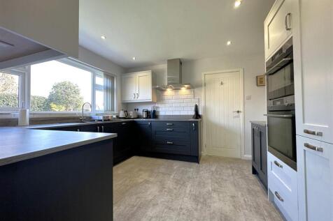 Contemporary Kitchen 489