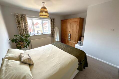Bedroom One 694