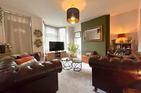 Lovely Lounge 211