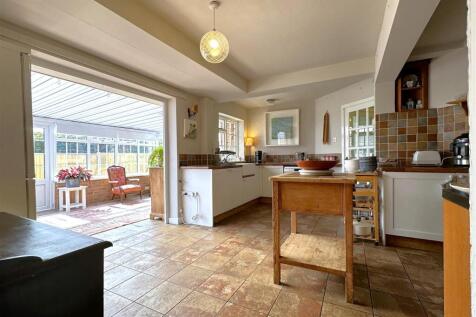 Open-Plan Kitchen Into Conservatory 665