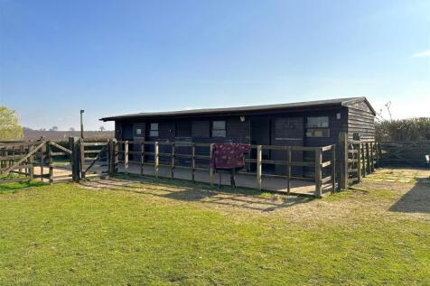 Detached Stable Block 600