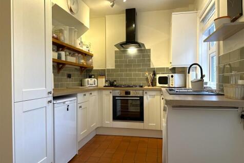 Contemporary Kitchen 649