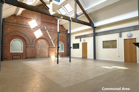 Internal: Communal Area 378