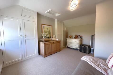 Third Bedroom 273