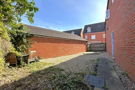 Enclosed Rear Garden 234