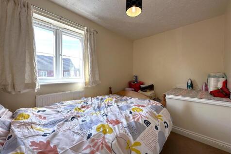 Second Bedroom 196