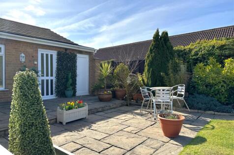 Secluded Paved Seating Area 626