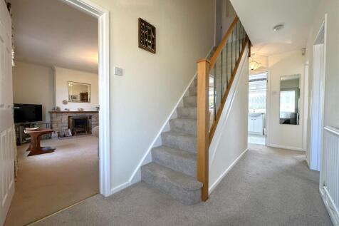 Inviting Reception Hall 826