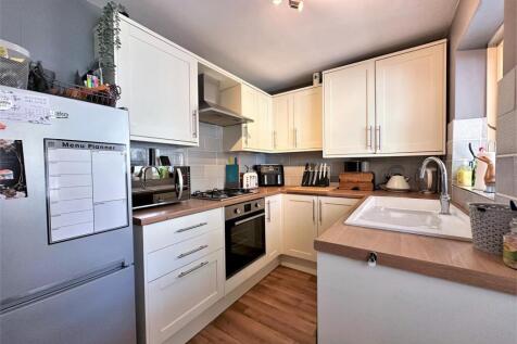 Contemporary Kitchen 872