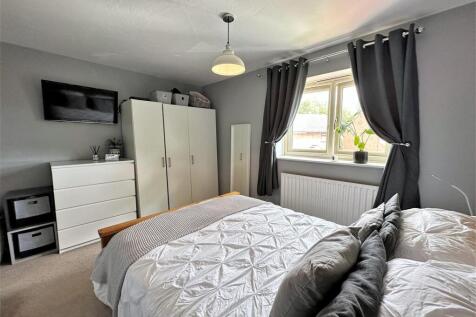 Bedroom One 847