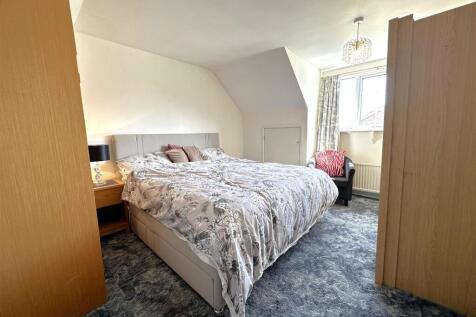 Master Bedroom 479
