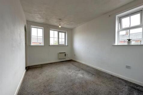 Master Bedroom 442