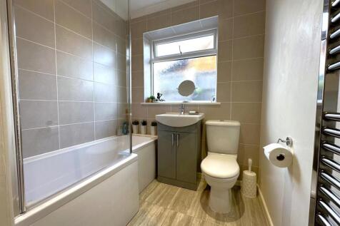 Modern Bathroom 8643