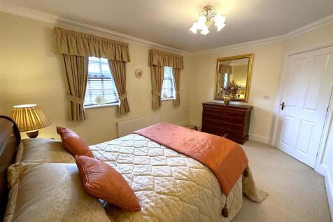 Fourth Bedroom 251