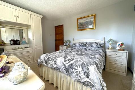 Second Bedroom 522