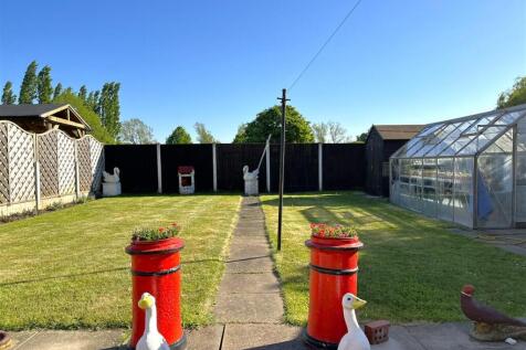 Private Garden 550