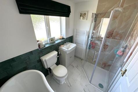 FOUR-PIECE Bathroom 844