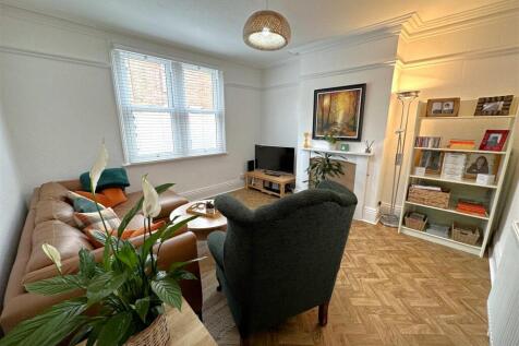 Lounge 773