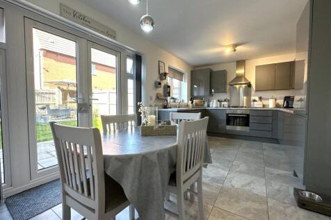 Open-Plan Dining Kitchen 024