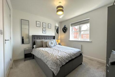Master Bedroom 960